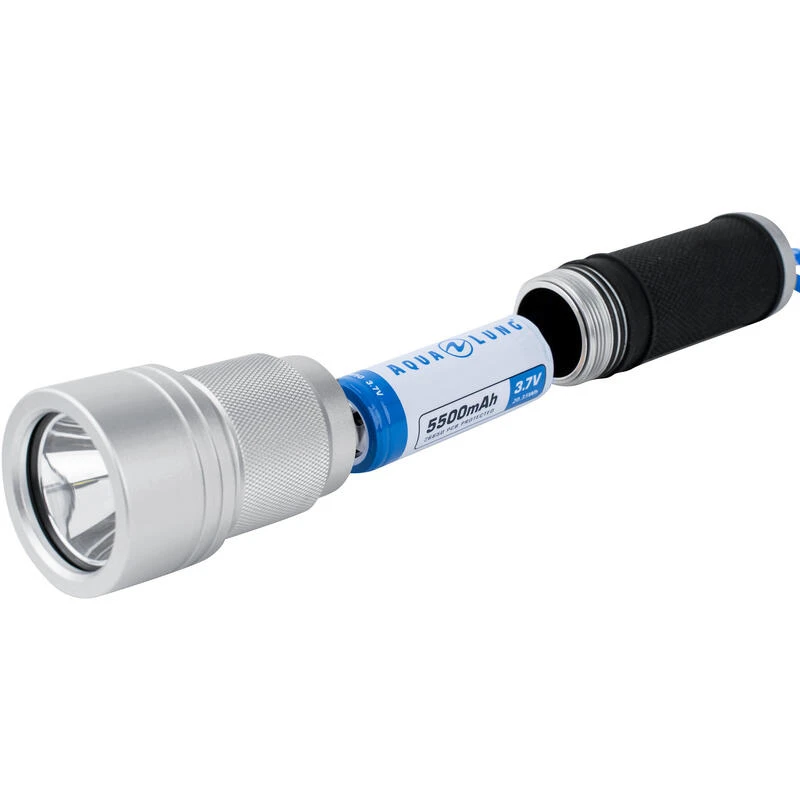 AQUALUNG Lampe De Plongée Sous-marine SEAFLARE 1300 Lumens 4 AQUALUNG Lampe De Plongée Sous-marine SEAFLARE 1300 Lumens – Image 4