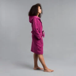 Peignoir De Bain Femme Microfibre Compact Violet 7 Peignoir De Bain Femme Microfibre Compact Violet -Équipement De Natation Boutique peignoir de bain femme microfibre compact violet 2