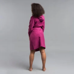 Peignoir De Bain Femme Microfibre Compact Violet 8 Peignoir De Bain Femme Microfibre Compact Violet -Équipement De Natation Boutique peignoir de bain femme microfibre compact violet 3