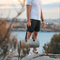 Sac De Sport Imperméable 16L TPU - Zulupack 9 Sac De Sport Imperméable 16L TPU - Zulupack -Équipement De Natation Boutique sac de sport impermeable 16l tpu zulupack 4