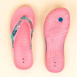 Tongs De Piscine Femme - Tonga 500 - Fern Rose Bleu 7 Tongs De Piscine Femme - Tonga 500 - Fern Rose Bleu -Équipement De Natation Boutique tongs de piscine femme tonga 500 fern rose bleu 3